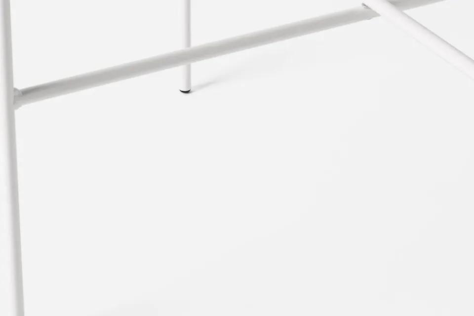 Brickor|Soffbord & Sidobord*Svenskt Tenn Brickstativ Stål Vit