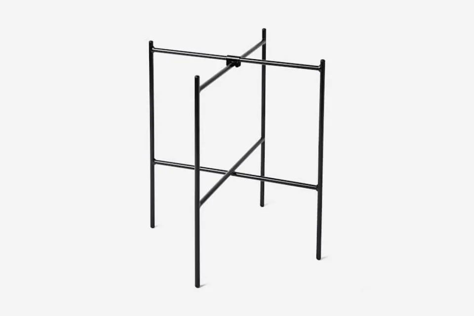 Brickor|Soffbord & Sidobord*Svenskt Tenn Brickstativ Stål Svart