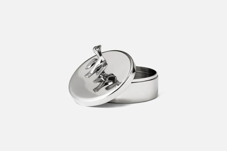 Dekorationsdetaljer|Tenndekorationer*Svenskt Tenn Burk med Fågel