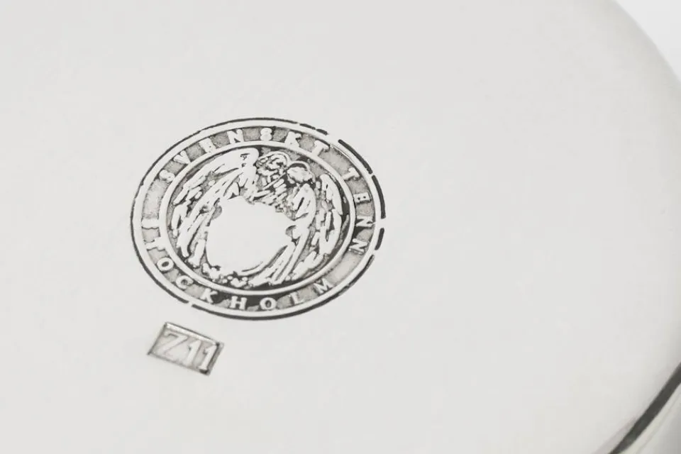 Dekorationsdetaljer|Tenndekorationer*Svenskt Tenn Burk Snäcka