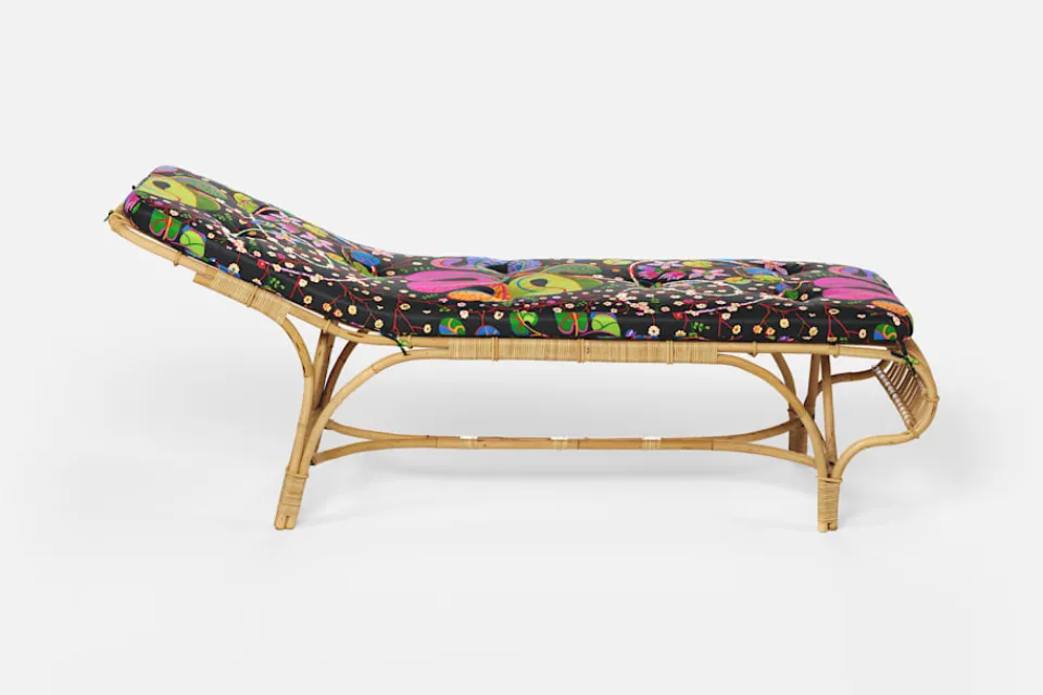 Dynor*Svenskt Tenn Dyna Liggstol P6 Teheran, Svart