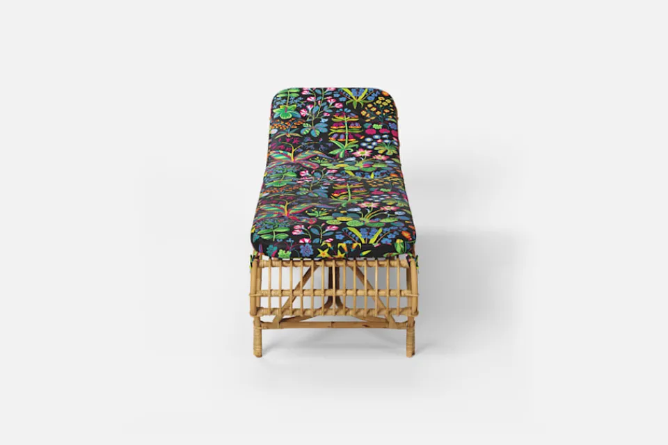 Dynor*Svenskt Tenn Dyna Liggstol P6 Under Ekvatorn, Svart