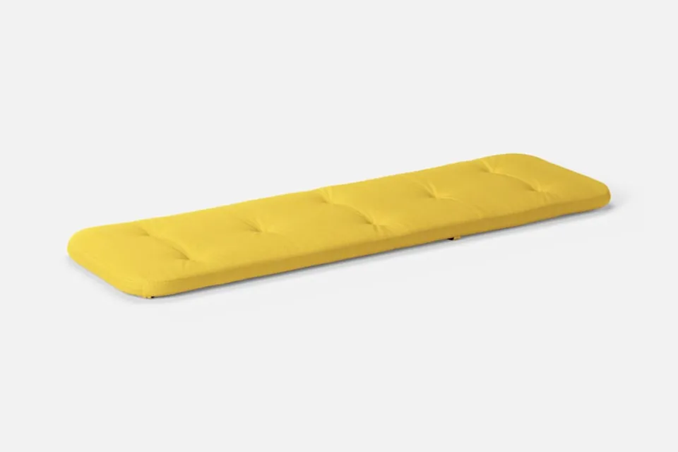 Dynor*Svenskt Tenn Dyna Liggstol P6 Vägen, Ockra