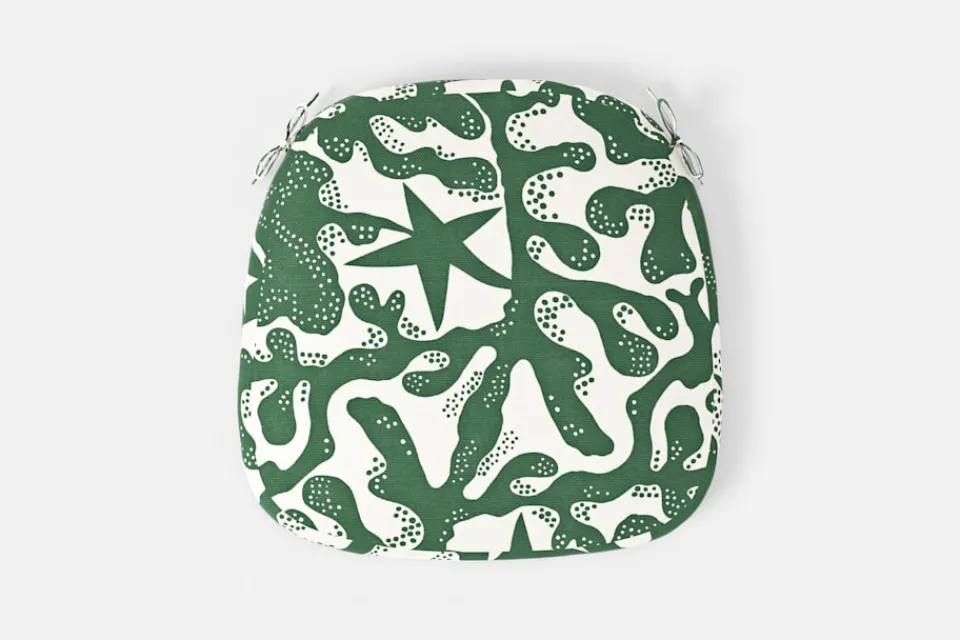 Dynor*Svenskt Tenn Dyna Stol 1184 Aristidia, Grön