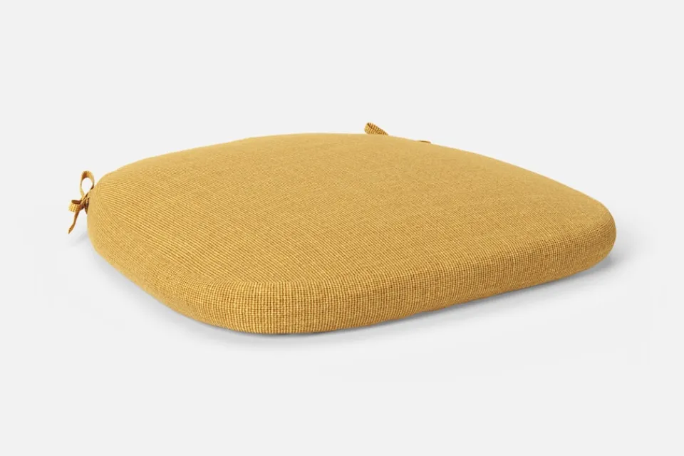 Dynor*Svenskt Tenn Dyna Stol 1184 Möbellin, Bärnsten