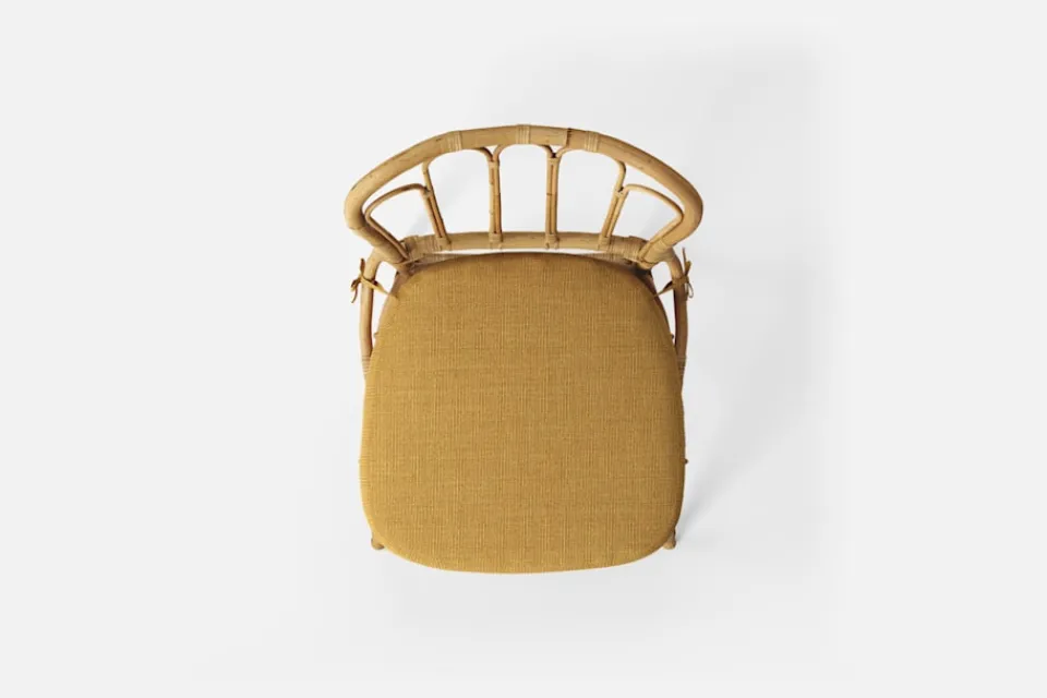 Dynor*Svenskt Tenn Dyna Stol 1184 Möbellin, Bärnsten