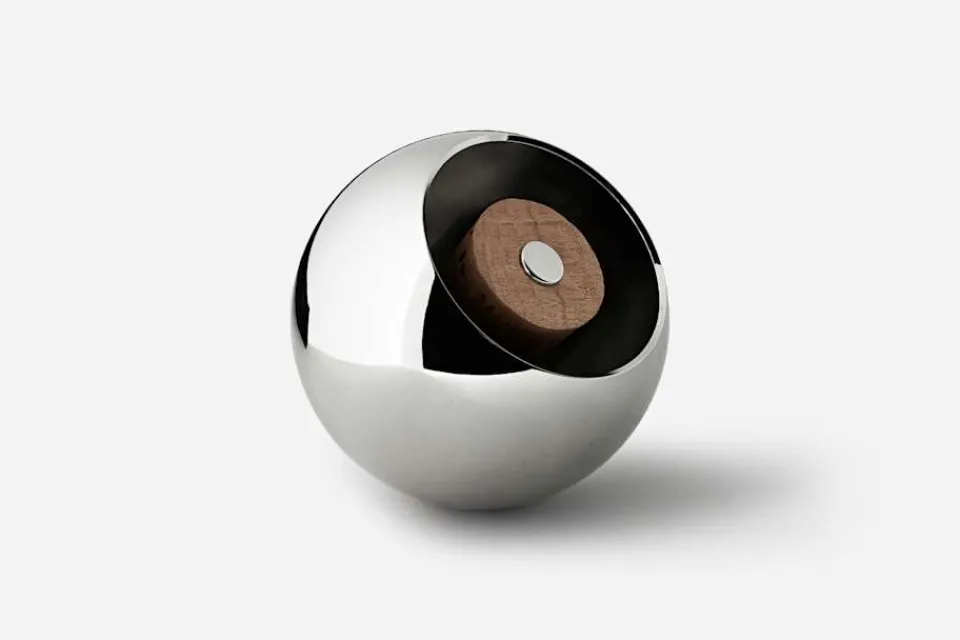 Dukningsdetaljer*Svenskt Tenn Flaskkork