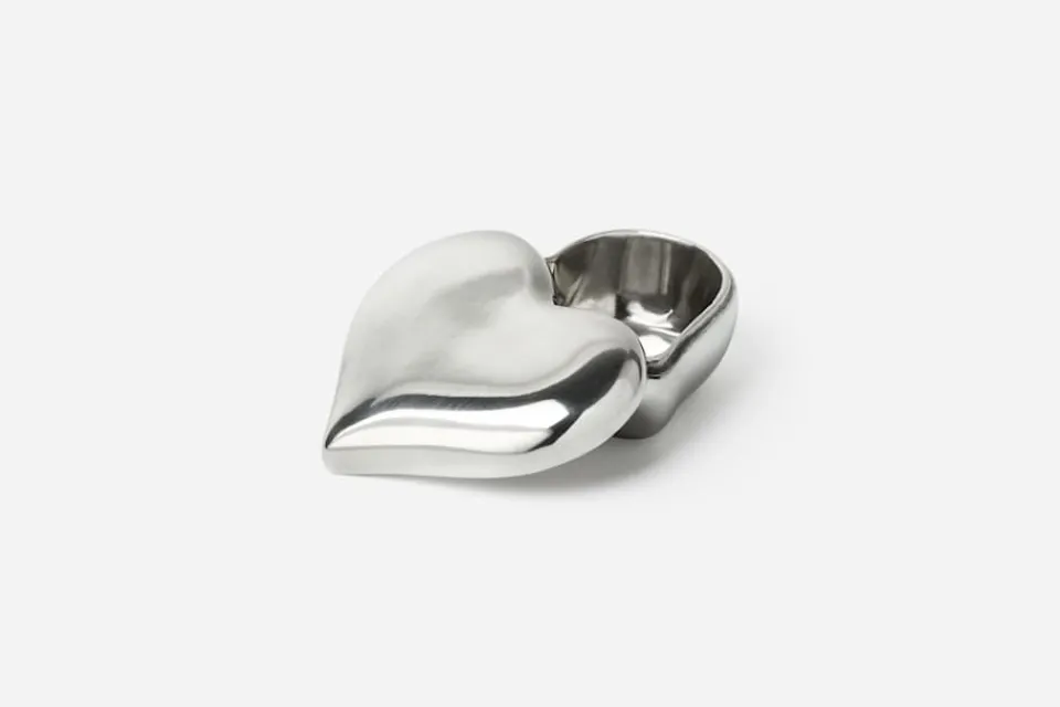 Dekorationsdetaljer|Tenndekorationer*Estrid Ericson Hjärta med Lock