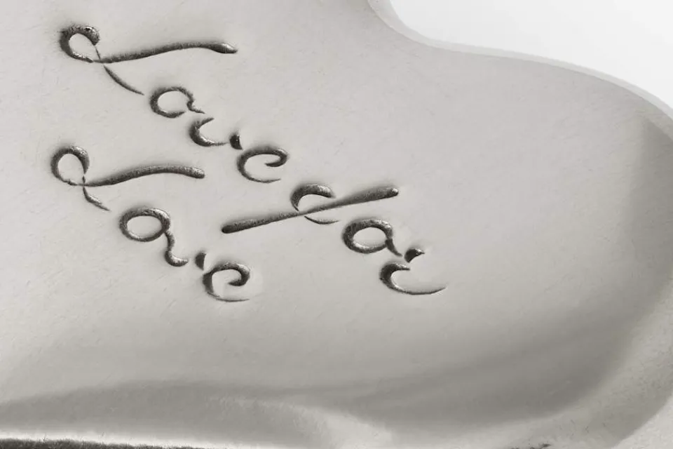 Dekorationsdetaljer|Tenndekorationer*Estrid Ericson Hjärta med Lock Love for Love