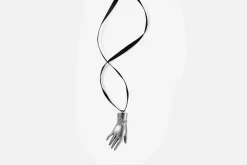 Smycken|Tennsmycken*Estrid Ericson Hänge Hand