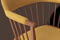 Karmstolar*Josef Frank Karmstol 789 Möbellin, Bärnsten