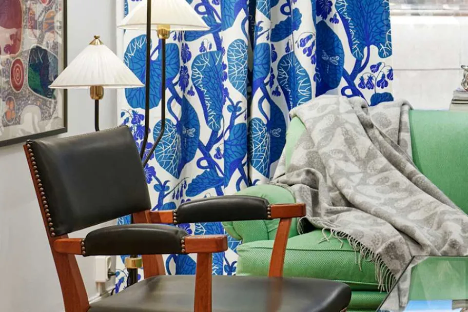 Karmstolar*Josef Frank Karmstol 695 Svart