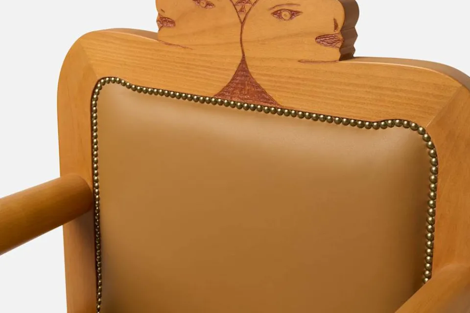 Karmstolar*Alekos Fassianos Karmstol Under Samma Himmel