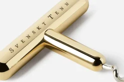 Dukningsdetaljer*Daniel Enoksson Korkskruv Bölja