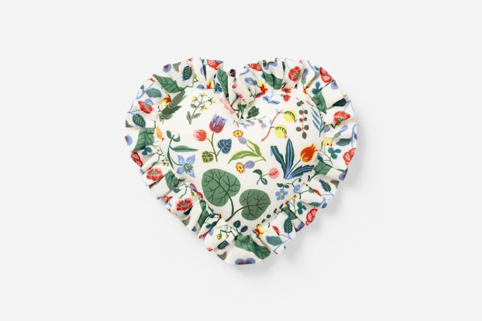 Kuddar*Josef Frank/Svenskt Tenn Kudde Hjärta med Volang Mille Fleurs, Multi