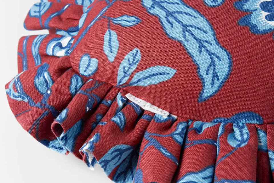 Kuddar*Josef Frank/Svenskt Tenn Kudde Hjärta med Volang Chianti, Vinröd