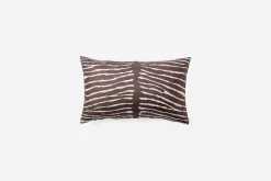 Kuddar*Brunschwig & Fils Svenskt Tenn Kudde Le Zebre