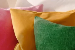 Kuddar*Svenskt Tenn Kudde Lin Mörkgrön