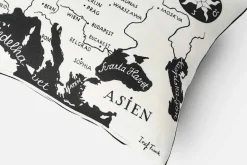 Kuddar*Josef Frank/Svenskt Tenn Kudde Världskarta Svart