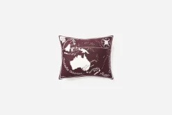 Kuddar*Josef Frank/Svenskt Tenn Kudde Världskarta Prune