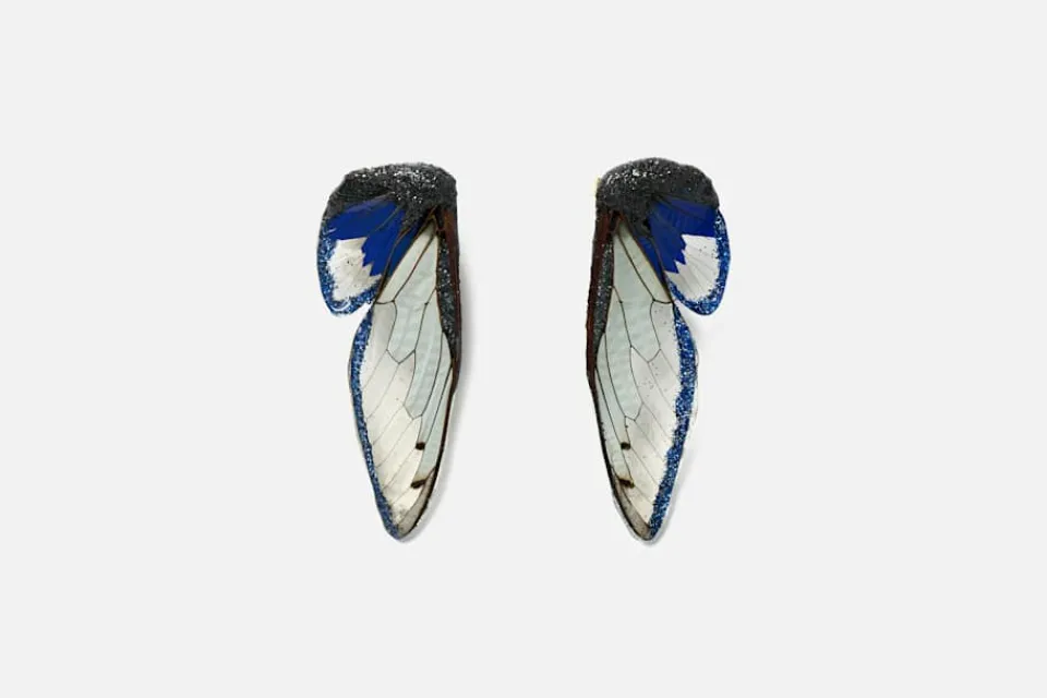 Smycken*Märta Mattsson Örhänge Cicada Vingar Blå
