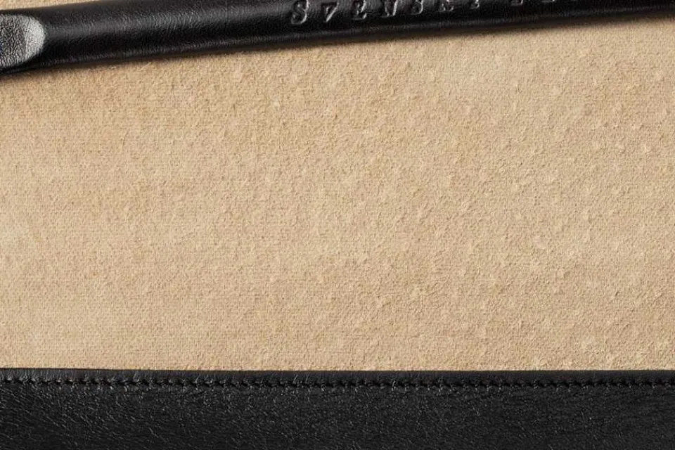 Smyckesförvaring*Svenskt Tenn Smyckerulle Präglat Skinn