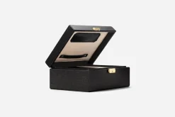 Smyckesförvaring*Svenskt Tenn Smyckeskrin Präglat Skinn Svart