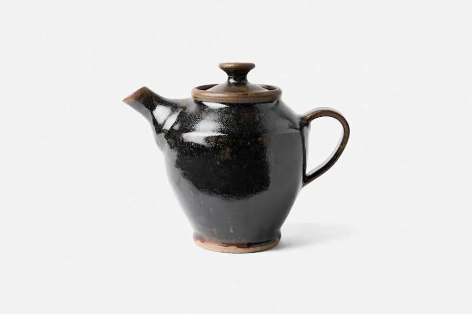 Kannor & Karaffer*Calle Forsberg Tekanna Temmoku Svart