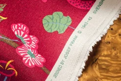 Tygprover*Josef Frank Tygprov Baranquilla Vinröd