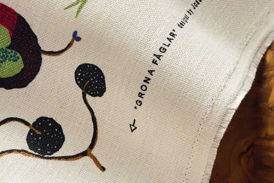 Tygprover|Tyg På Metervara*Josef Frank Tygprov Gröna Fåglar |Multi