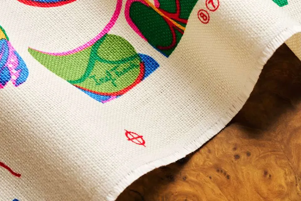 Tygprover|Tyg På Metervara*Josef Frank Tygprov Teheran Vit