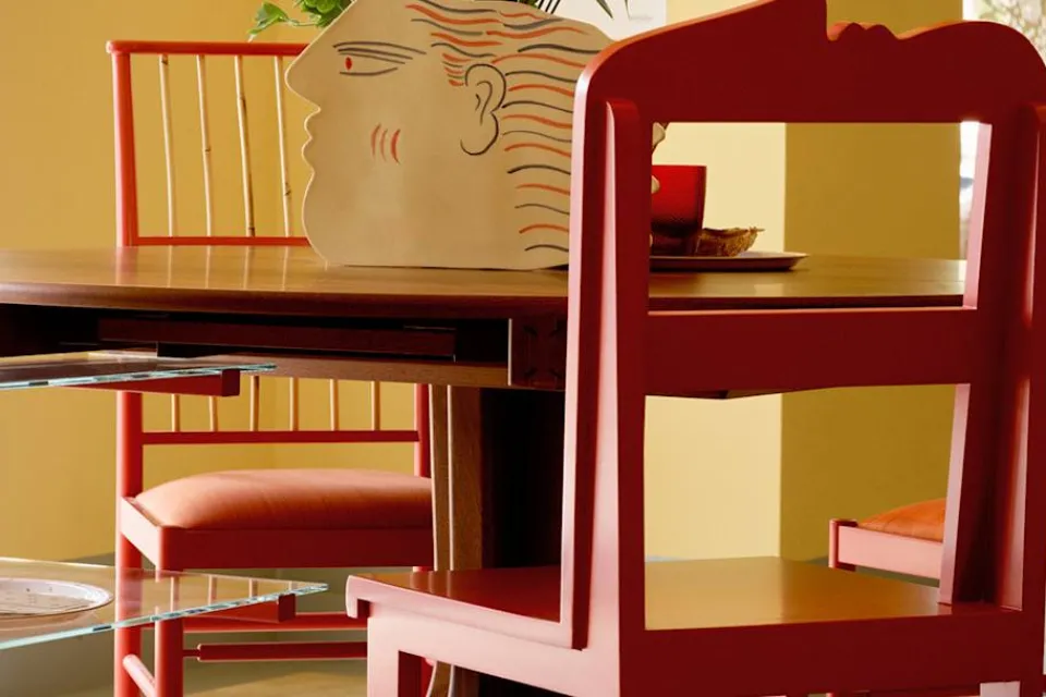 Vaser*Alekos Fassianos Vas Röd Under Samma Himmel